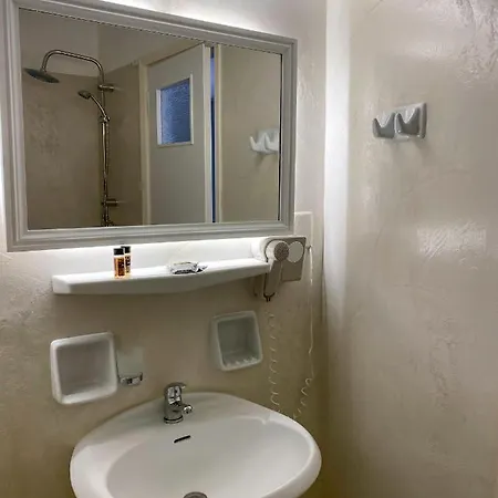 Aeolos Bay Hotel