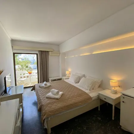 Hotel Aeolos Bay 3*